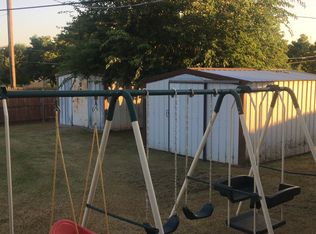 700 S Schley Ave, Leedey, OK 73654