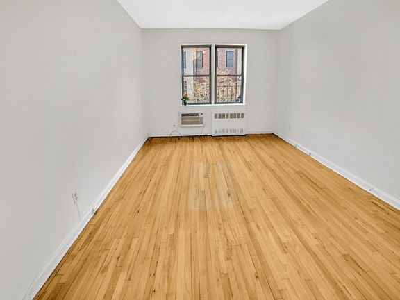 3rd image of 515 E 88th St APT 4A