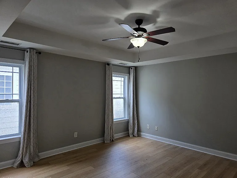 8014 Ladys Secret Dr — Photo 22
