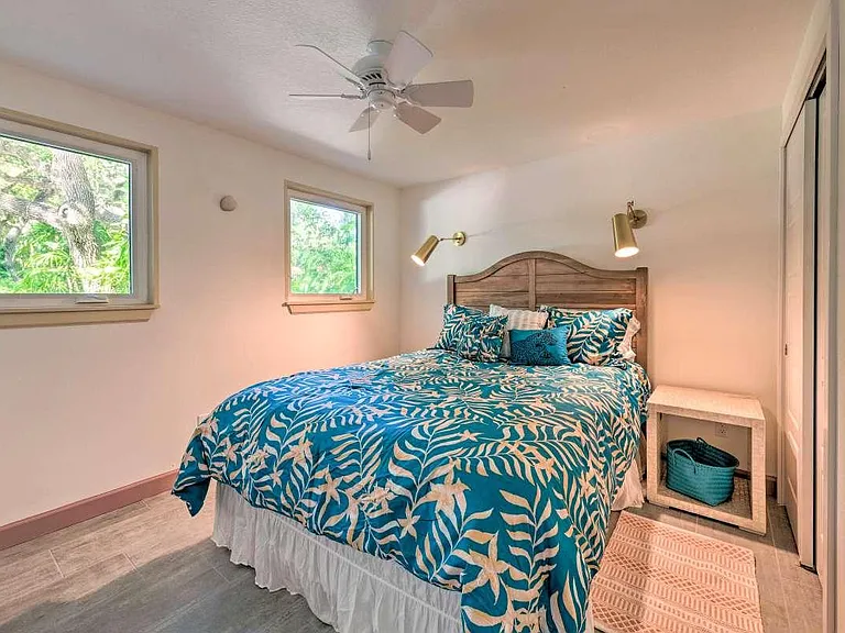 Manasota Key Rd — Photo 20