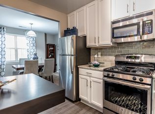 Versailles Apartments, Towson, MD 21204