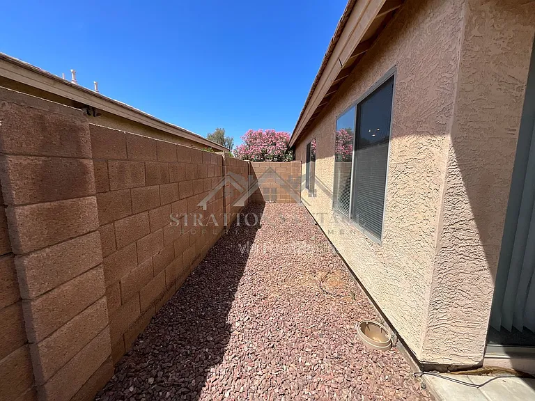3521 E Juanita Ave — Photo 26
