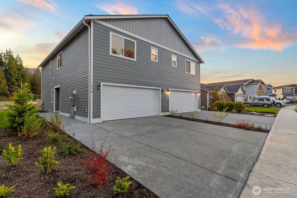 1621 Birch Court #A photo 1
