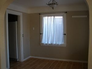 5th image of 526 N Sirrine