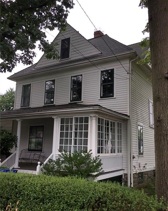 2nd image of 31 Yarmouth Rd