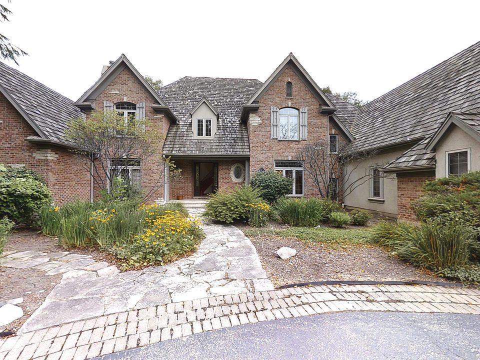 1st image of 1320 Pleasant Ln