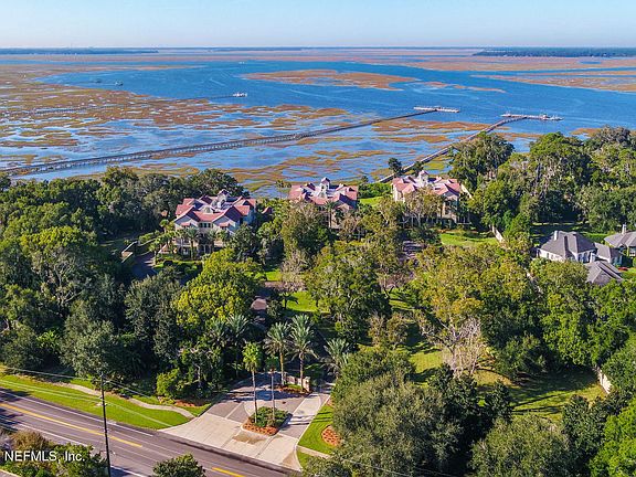 3rd image of 5063 First Coast Hwy #202