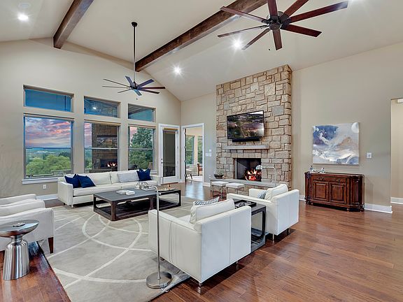 5th image of 8724 Bellancia Dr