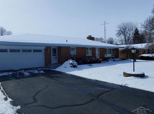 6251 Thistle Dr, Saginaw, MI 48638