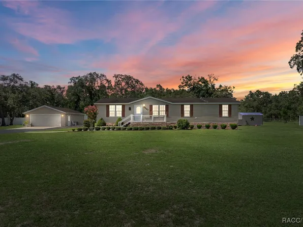 8227 E Windsong St, Floral City, FL 34436