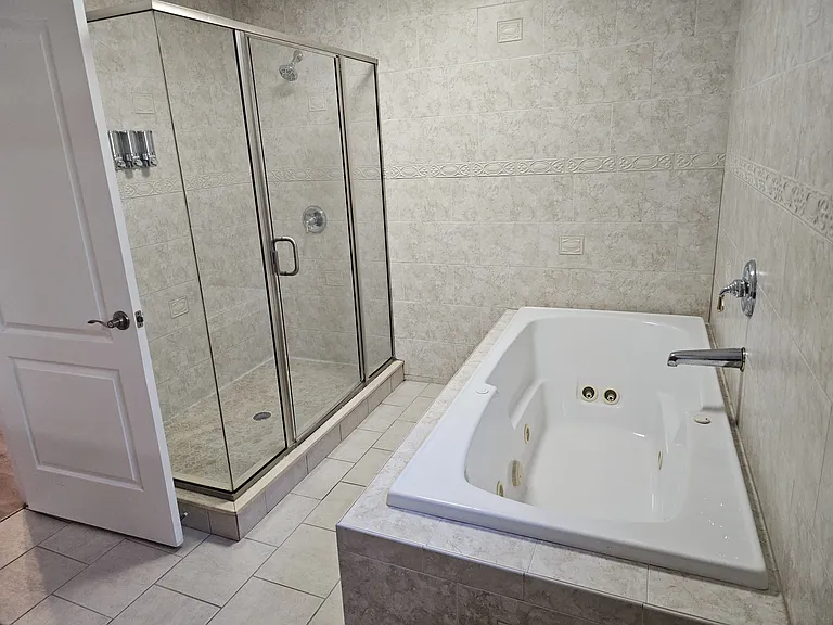 Masters Bath