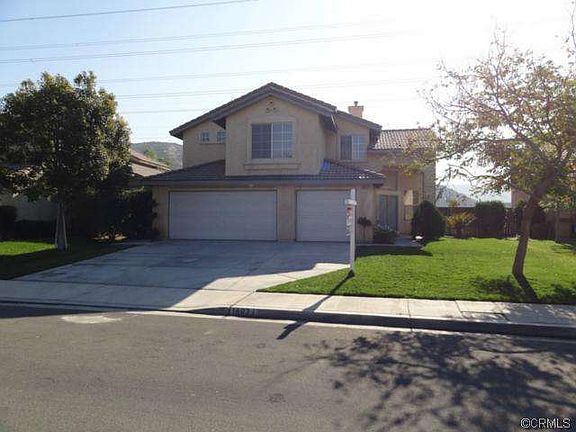3rd image of 14921 Camellia Dr