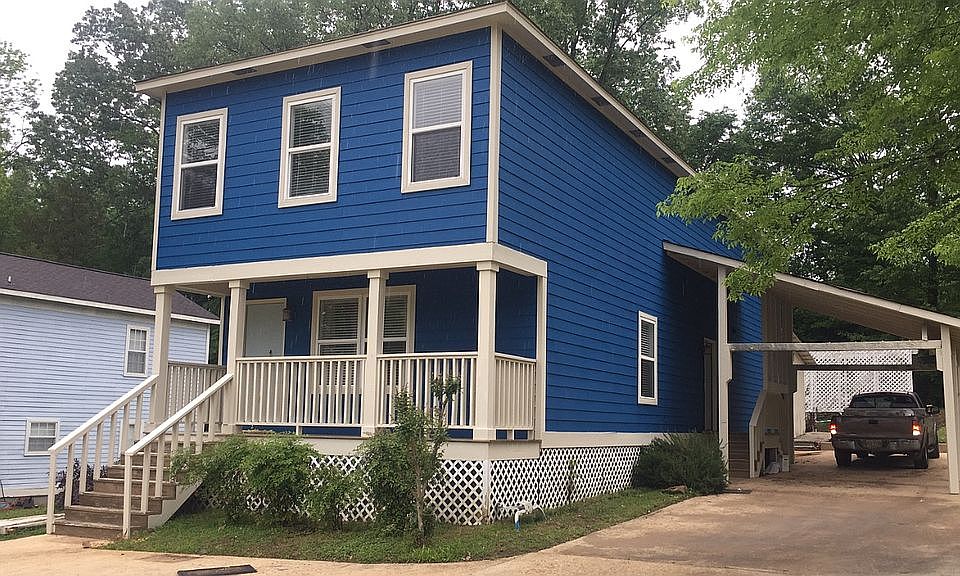 1st image of 143 Cedar Ln