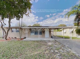 2824 Arcadia Dr, Hollywood, FL 33023