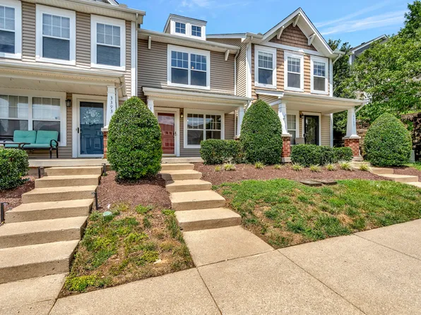 3395 Harpeth Springs Dr, Nashville, TN 37221