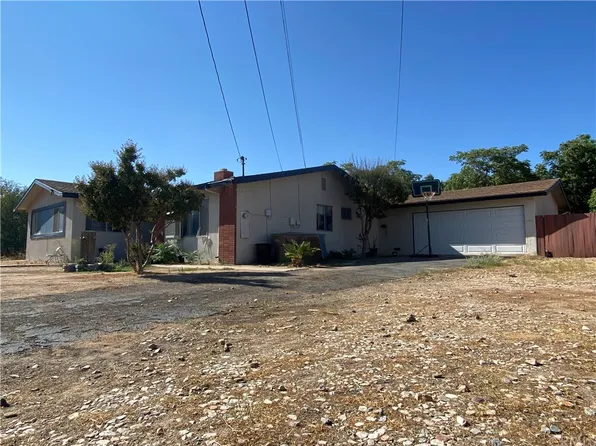 17983 Pine St, Hesperia, CA 92345