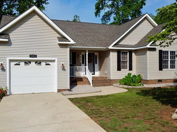 104 Kiowa Cv, Louisburg, NC 27549