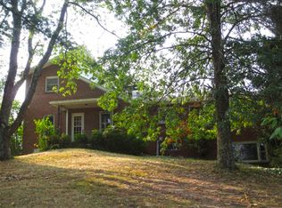 158 Allen Rd, Glouster, OH 45732