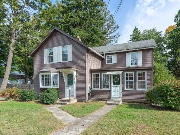 39 Knox St, Palmer, MA 01069