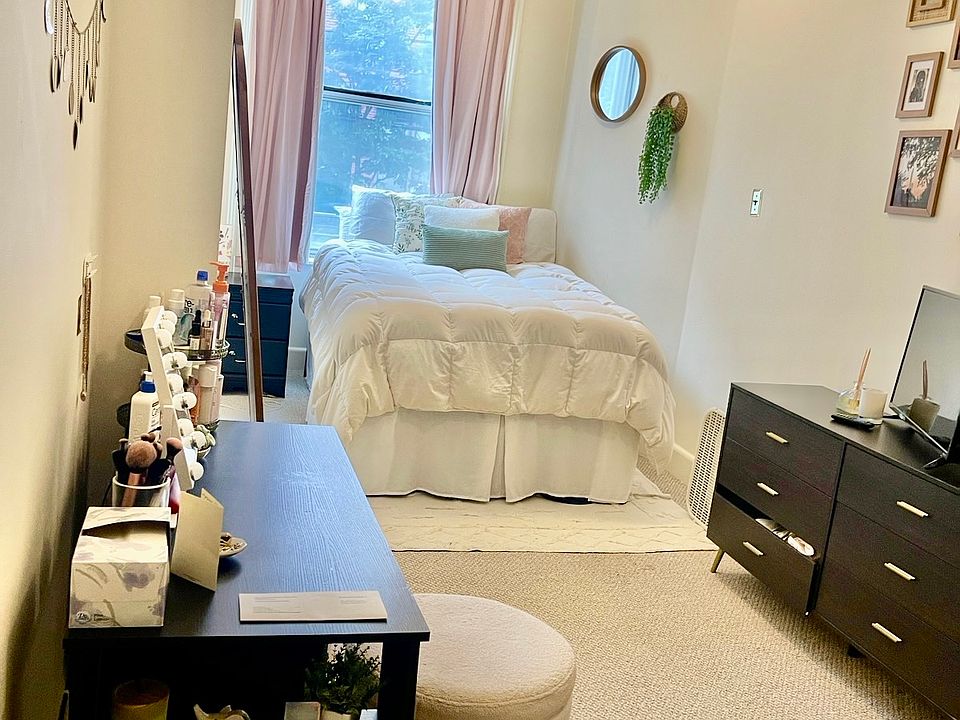 1st image of 812 Park Ave APT 1
