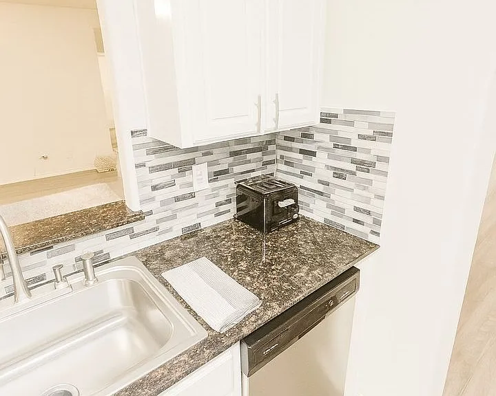 2703 Tara Dr — Photo 15