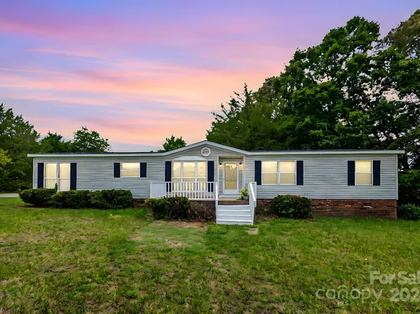 526 Old Lincolnton Crouse Rd, Lincolnton, NC 28092