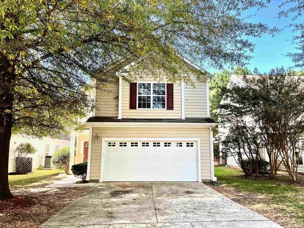 8425 Whisper Ridge Pl, Raleigh, NC 27613