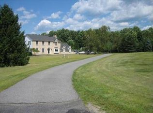 320 Pleasant Grove Rd, Long Valley, NJ 07853