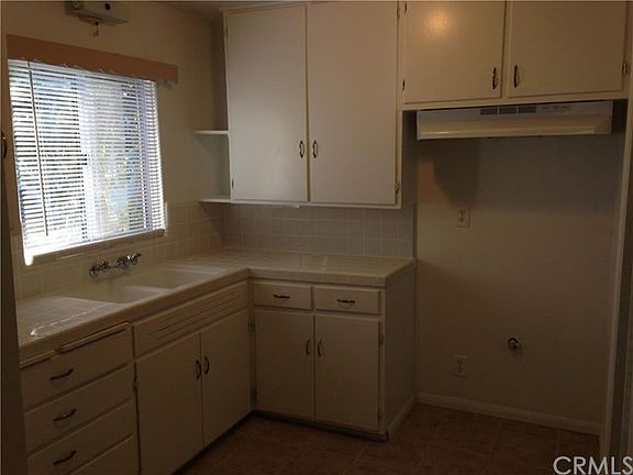 2nd image of 1219 Arlington Ave