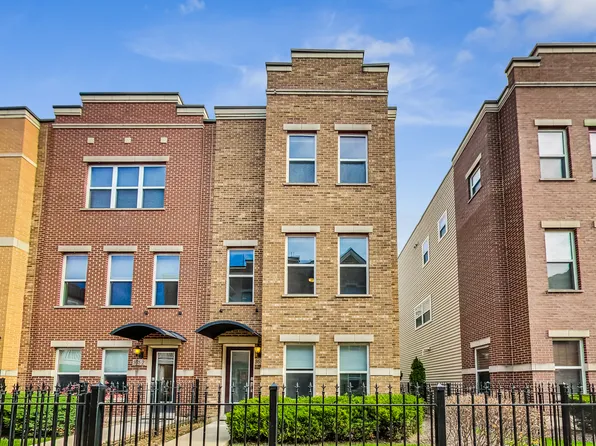 955 W 36th Pl #3, Chicago, IL 60609