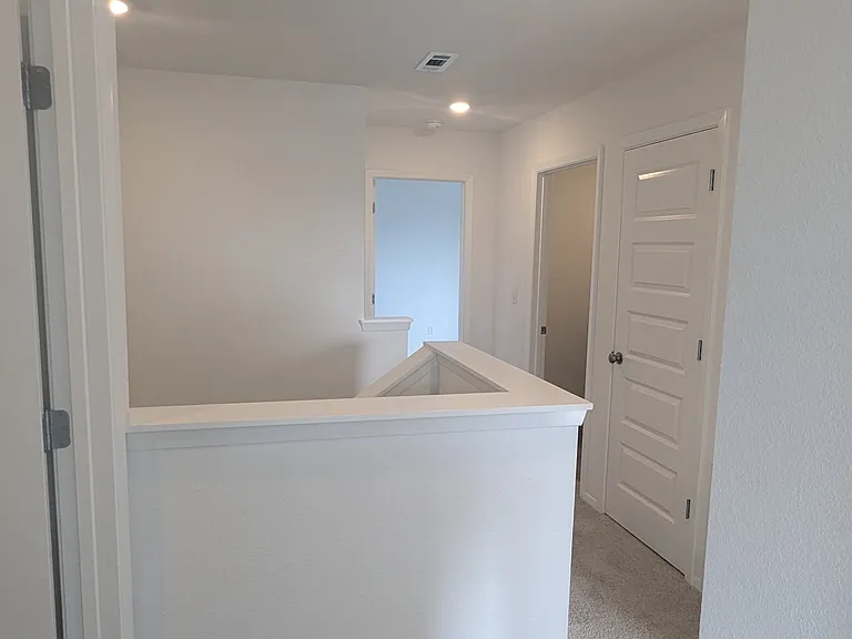 6604 SW Dignity Ave — Photo 20