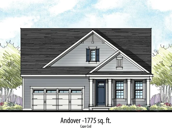 83 Boxwood Ln, Dighton, MA 02715