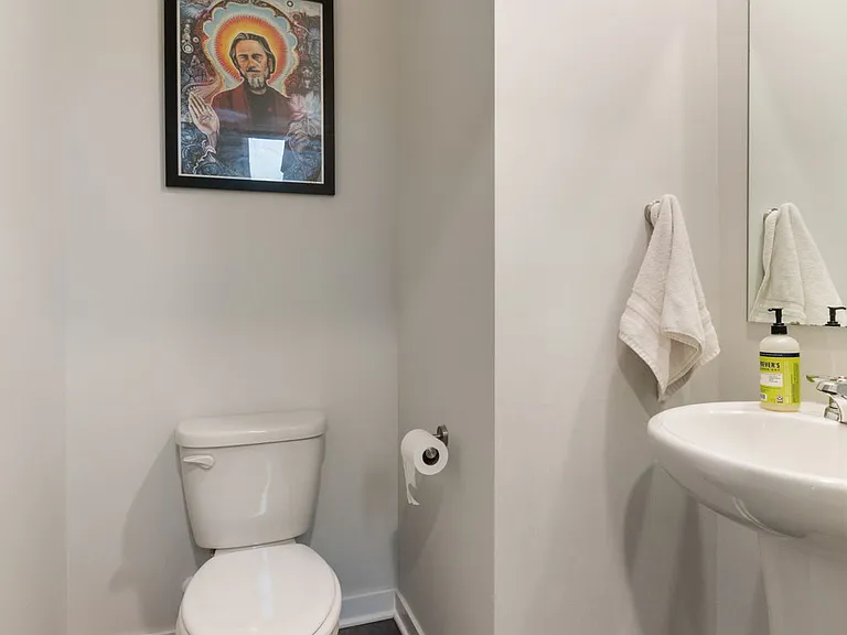 5922 Damsel Dr — Photo 4