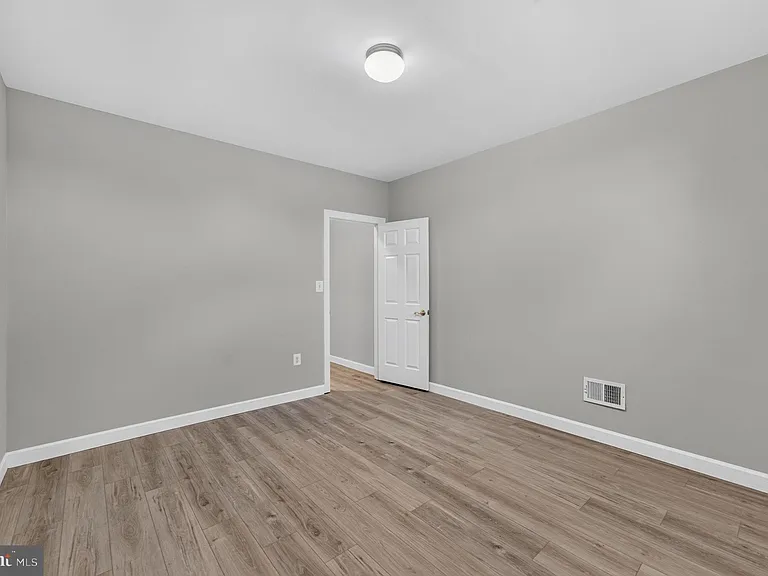 18616 Foggy Bottom Rd — Photo 80