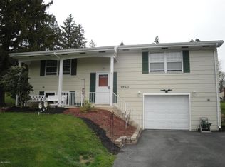 1923 Eldon Rd, Montoursville, PA 17754