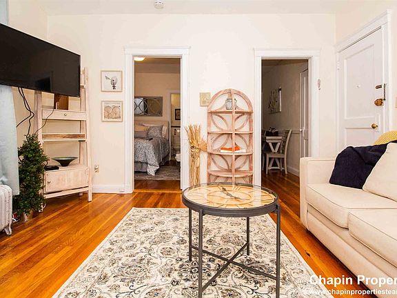 landlord_unit_photo_36687539_19