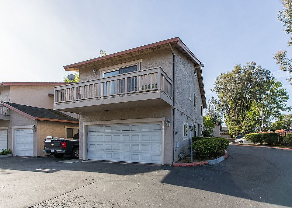 1st image of 130 Baroni Ave APT 30
