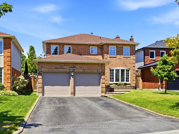 5 Catherine Dr, Whitby, ON L1R 1K8