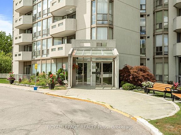 3rd image of 20 McFarlane Dr #1610
