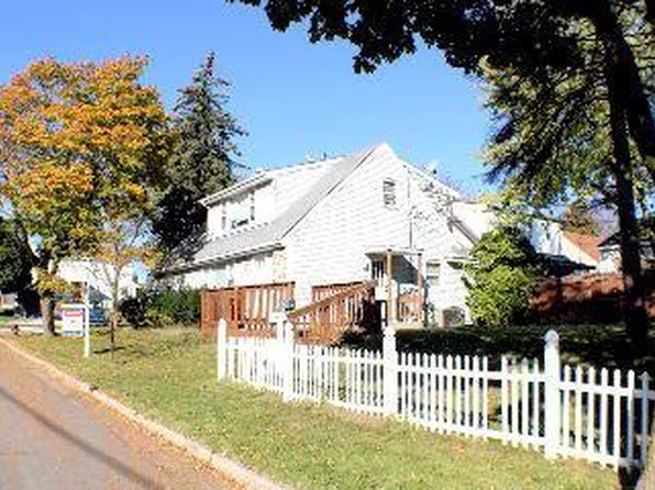 6828 W Dickinson STREET #6830, Milwaukee, WI 53214