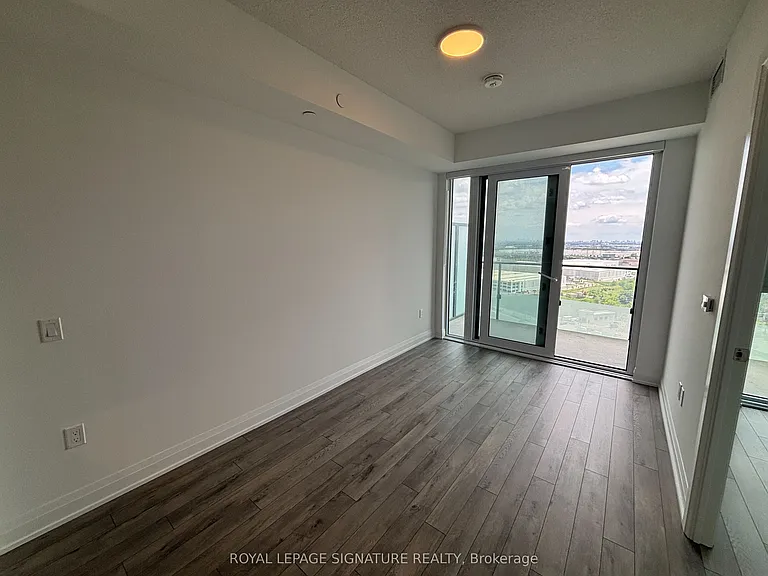 15 Skyridge Dr #2003 — Photo 11