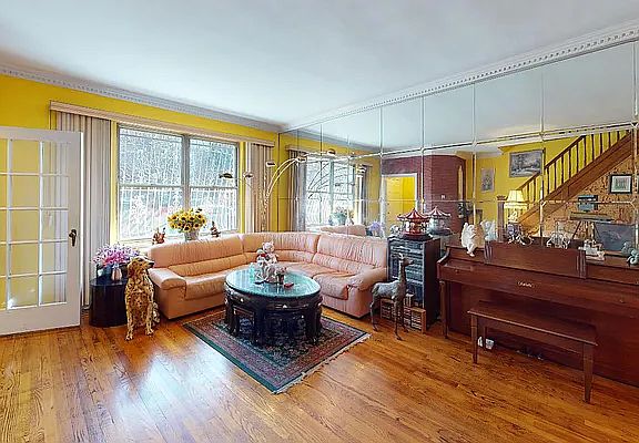 3rd image of 3212 77th St