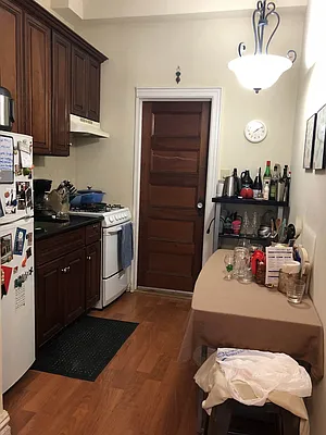 Rented by NYLA Realty | media 5