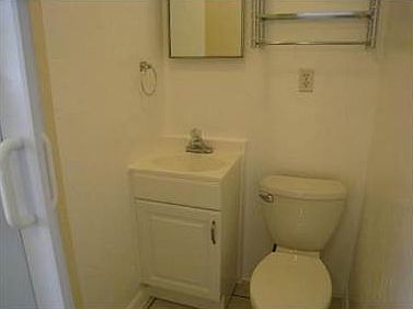 5th image of 1307 N 19th Ave
