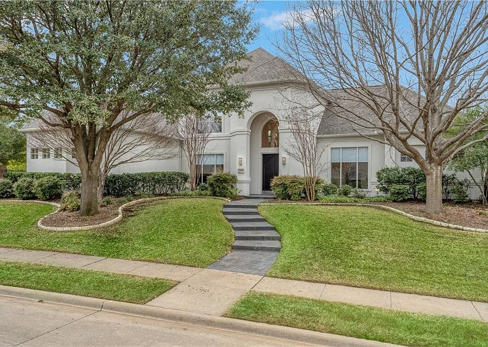 1st image of 6409 Lake Forest Dr