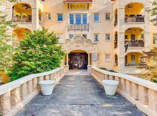 2855 Peachtree Rd NE APT 213, Atlanta, GA 30305