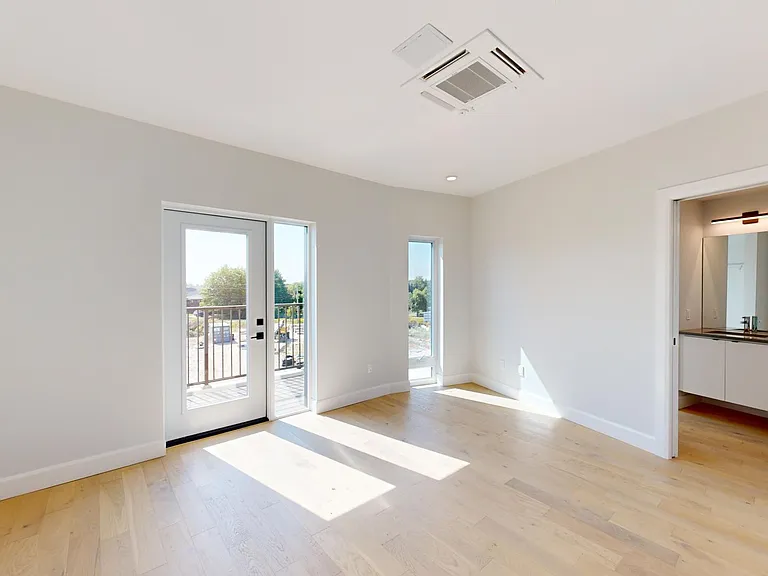 2082 Lumen Dr #107B — Photo 35