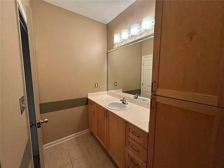400 17th St NW #2205 — Photo 26