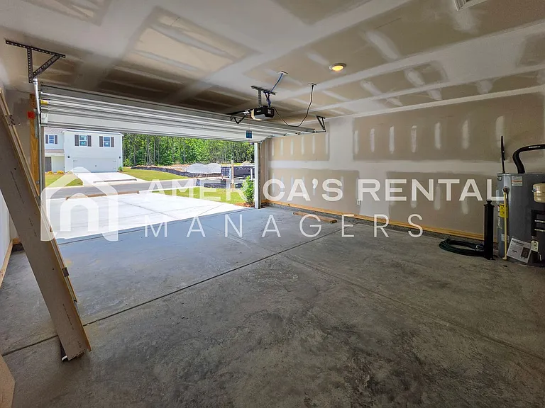 556 Saddlewood Bnd — Photo 21