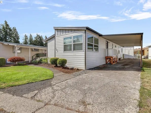 13900 SE Highway 212 Unit 187, Clackamas, OR 97015